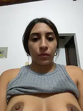 Snapshot of bigasssweet_2 chatting on February 2025 03:50:01 AM bigasssweet 2 online show from February 2025 03:50:01 AM