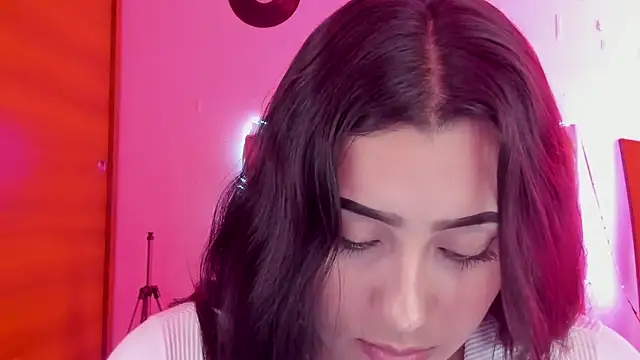 male couper online show from December 2024 06:23:02 PM