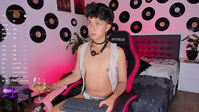 juandaaap online show from June 2026 02:43:02 AM