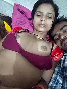 Snapshot of Suhani512 chatting on December 2024 04:14:02 PM Suhani512 online show from December 2024 04:14:02 PM