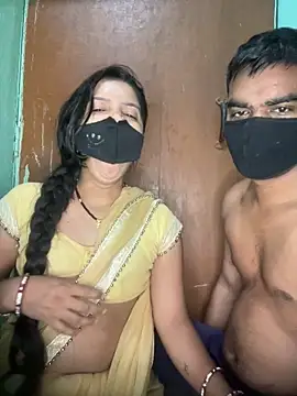 Suhani512 online show from May 2026 11:24:02 PM