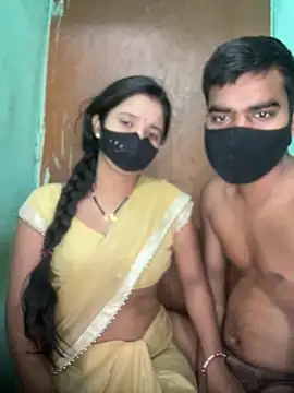 Suhani512 online show from May 2026 11:42:01 PM