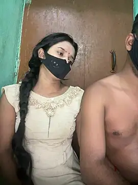 Suhani512 online show from July 2026 11:32:01 PM