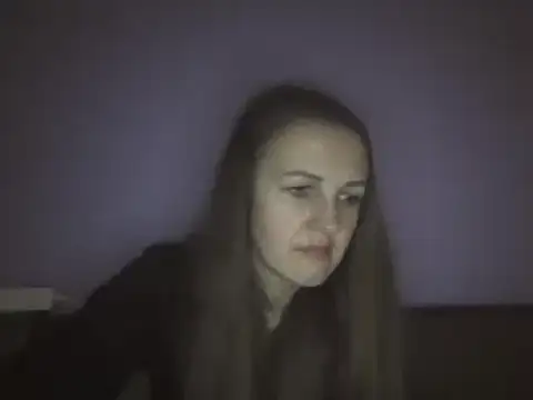 Snapshot of Milaniya261 chatting on February 2025 03:30:01 AM Milaniya261 online show from February 2025 03:30:01 AM