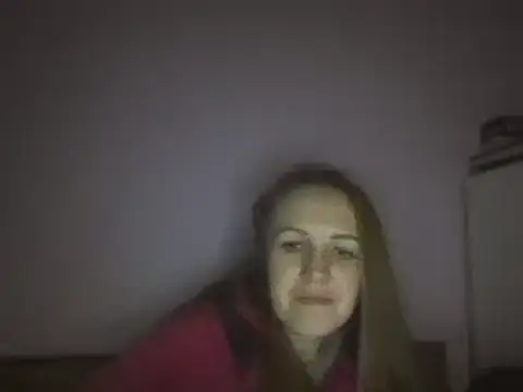 Snapshot of Milaniya261 chatting on February 2025 04:40:02 AM Milaniya261 online show from February 2025 04:40:02 AM