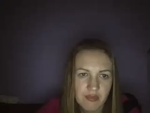 Snapshot of Milaniya261 chatting on March 2025 01:10:02 AM Milaniya261 online show from March 2025 01:10:02 AM