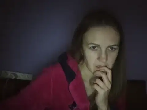 Snapshot of Milaniya261 chatting on March 2025 03:47:01 AM Milaniya261 online show from March 2025 03:47:01 AM