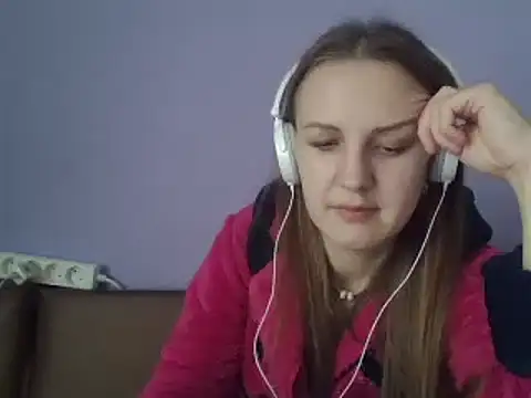 Snapshot of Milaniya261 chatting on March 2025 01:17:01 PM Milaniya261 online show from March 2025 01:17:01 PM