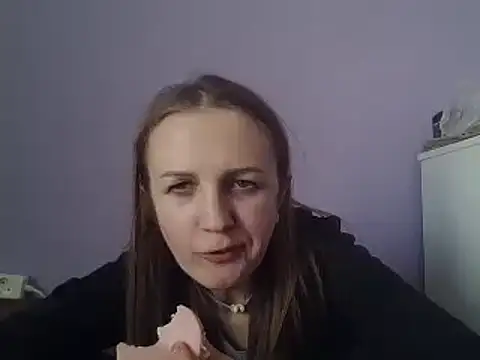 Snapshot of Milaniya261 chatting on March 2025 12:00:01 PM Milaniya261 online show from March 2025 12:00:01 PM