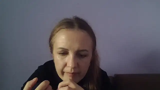 Snapshot of Milaniya261 chatting on November 2025 01:33:02 PM Milaniya261 online show from November 2025 01:33:02 PM