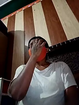 Snapshot of Scheme_SS chatting on March 2025 04:04:01 PM Scheme SS online show from March 2025 04:04:01 PM