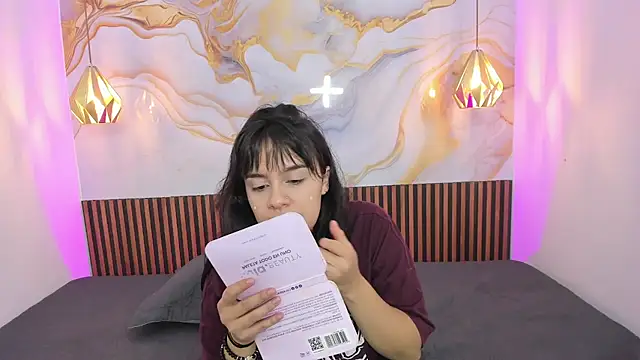 MelissaGilll online show from October 2025 07:25:02 PM