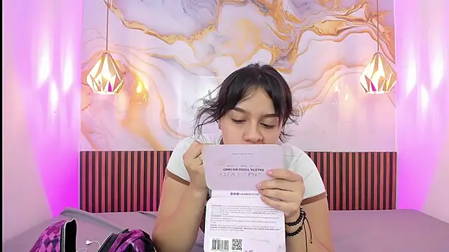 MelissaGilll online show from October 2025 07:30:02 PM