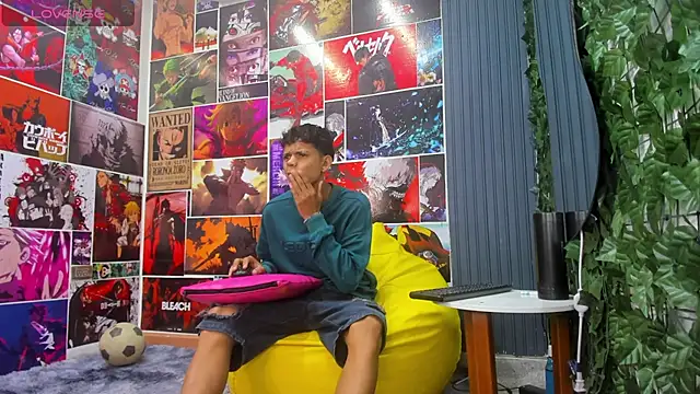 Jeffry wolvess online show from December 2024 11:42:02 AM