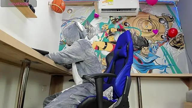 Jeffry wolvess online show from February 2025 03:50:02 PM