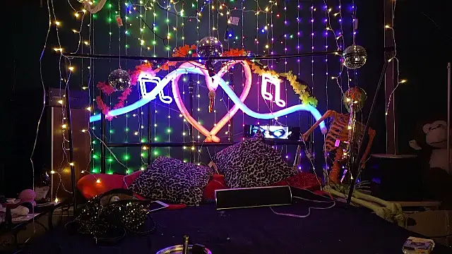 anonymouszN online show from March 2026 09:00:01 PM