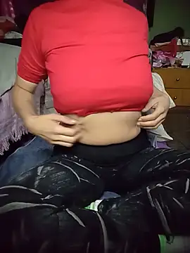DarkElfSorceress online show from May 2026 12:01:01 PM