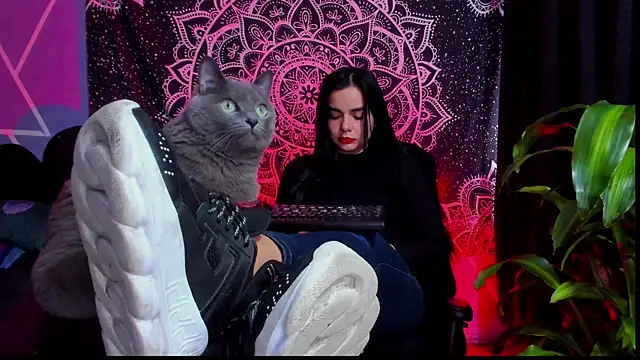 thakytona online show from April 2026 07:44:01 PM