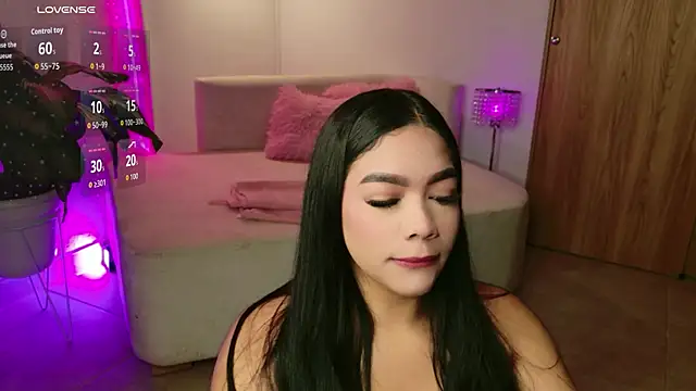 AllissonJames online show from July 2026 10:44:02 AM