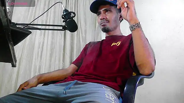 Snapshot of coleman160 chatting on January 2025 01:05:02 AM coleman160 online show from January 2025 01:05:02 AM