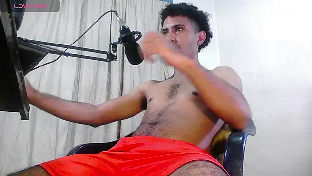 Snapshot of coleman160 chatting on January 2025 10:22:01 PM coleman160 online show from January 2025 10:22:01 PM