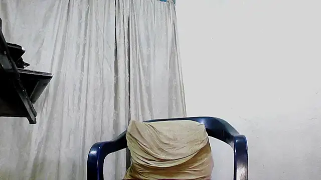 Snapshot of coleman160 chatting on February 2025 01:47:02 AM coleman160 online show from February 2025 01:47:02 AM