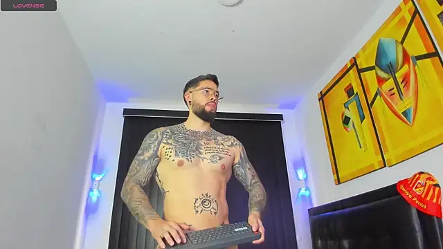 Snapshot of connor_santtos chatting on March 2025 02:37:02 PM connor santtos online show from March 2025 02:37:02 PM