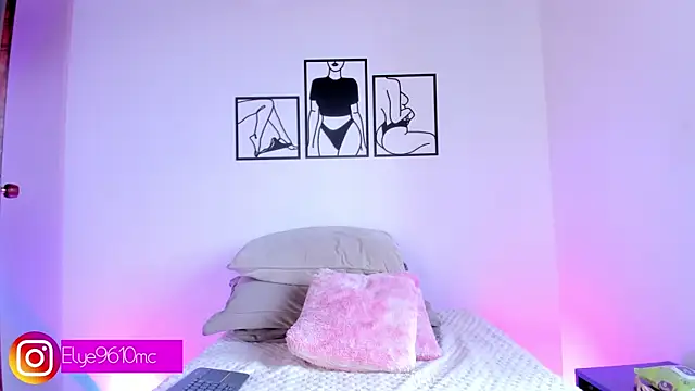 ellie mcdonald online show from July 2026 10:04:01 PM