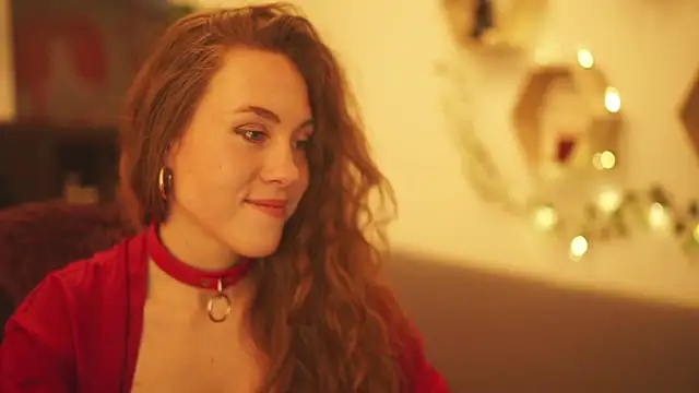 Snapshot of Berberis__Silene chatting on December 2024 07:36:01 PM Berberis Silene online show from December 2024 07:36:01 PM