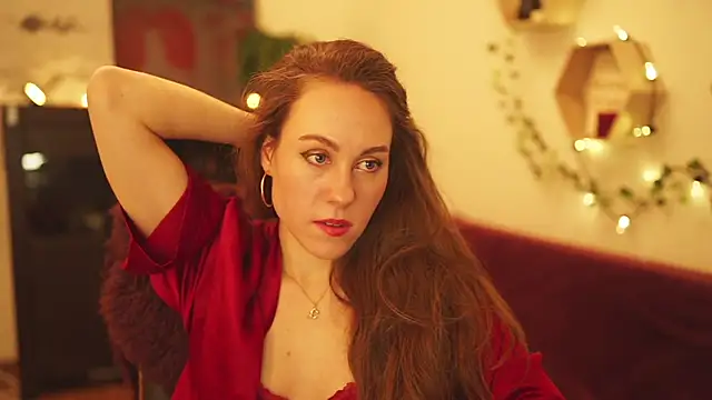 Snapshot of Berberis__Silene chatting on December 2024 05:57:02 PM Berberis Silene online show from December 2024 05:57:02 PM