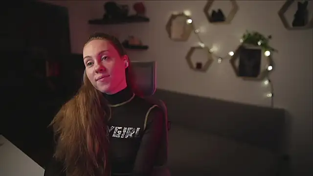 Snapshot of Berberis__Silene chatting on October 2025 06:38:02 PM Berberis Silene online show from October 2025 06:38:02 PM