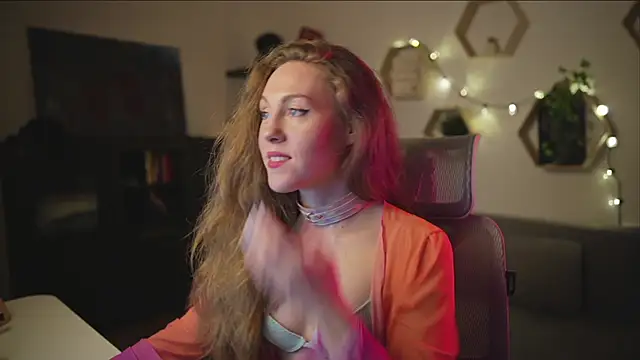 Snapshot of Berberis__Silene chatting on October 2025 05:02:02 PM Berberis Silene online show from October 2025 05:02:02 PM