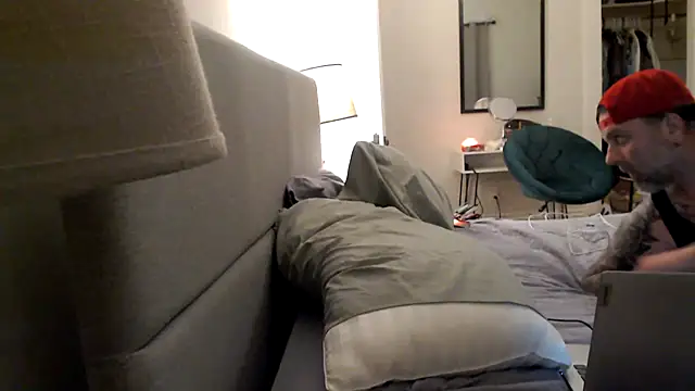 Snapshot of funcouple012 chatting on December 2024 02:57:01 AM funcouple012 online show from December 2024 02:57:01 AM