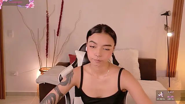 AnabelWolf online show from July 2026 07:39:01 PM