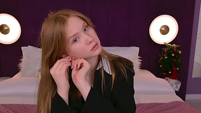 Snapshot of MichelleReid chatting on January 2025 08:38:02 AM MichelleReid online show from January 2025 08:38:02 AM