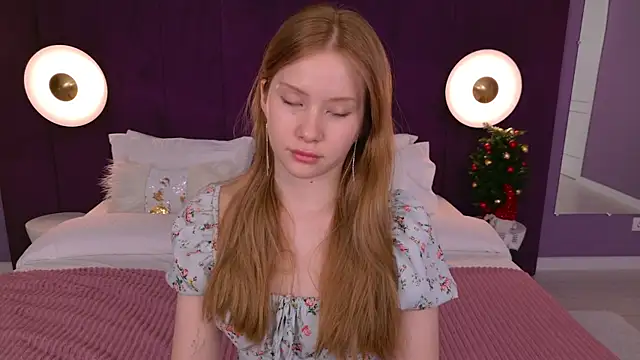 Snapshot of MichelleReid chatting on January 2025 11:43:02 AM MichelleReid online show from January 2025 11:43:02 AM