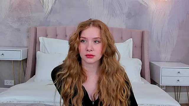 Snapshot of MichelleReid chatting on February 2025 04:23:02 AM MichelleReid online show from February 2025 04:23:02 AM