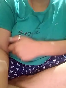 Snapshot of KEEP536 chatting on October 2025 03:35:01 AM KEEP536 online show from October 2025 03:35:01 AM