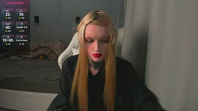 Snapshot of Simona_Rain chatting on November 2025 11:59:02 PM Simona Rain online show from November 2025 11:59:02 PM