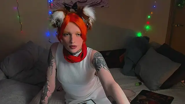 Snapshot of Simona_Rain chatting on December 2025 02:00:02 PM Simona Rain online show from December 2025 02:00:02 PM