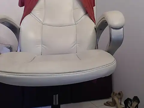 Xileny-Halliwey online show from January 2025 01:41:02 PM