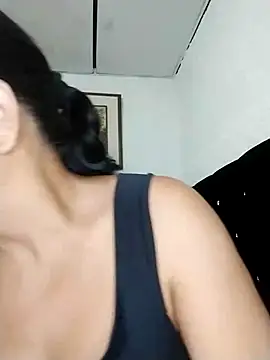 Snapshot of ElizabethWeil chatting on April 2026 01:42:02 AM ElizabethWeil online show from April 2026 01:42:02 AM