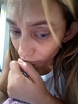 salome drasin online show from May 2026 11:23:04 PM