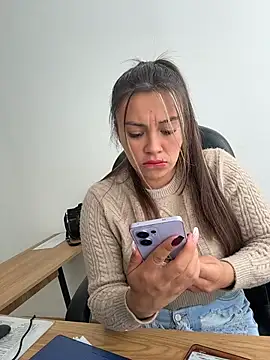 LIZ-06  online show from May 2026 03:19:02 PM