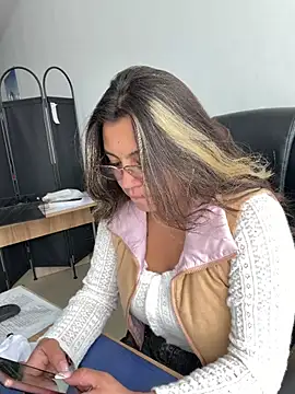 LIZ-06  online show from June 2026 01:36:01 PM