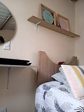 Snapshot of sofiaVelez01 chatting on March 2025 07:17:02 PM sofiaVelez01 online show from March 2025 07:17:02 PM