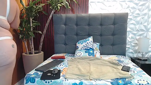 Snapshot of ashleylove_prg chatting on December 2024 02:53:01 AM ashleylove prg online show from December 2024 02:53:01 AM