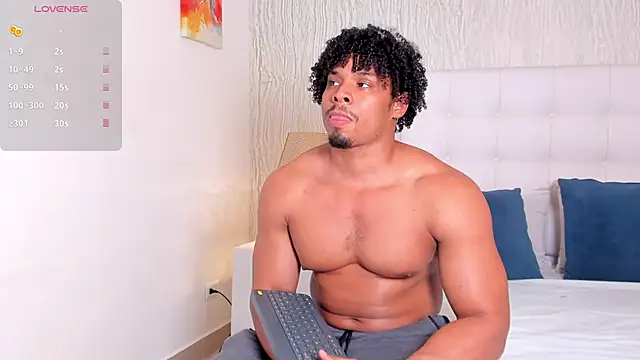 Jacub Micke1 online show from February 2026 01:20:02 AM