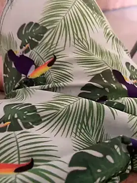 Snapshot of FabioF698 chatting on November 2025 03:45:02 PM FabioF698 online show from November 2025 03:45:02 PM