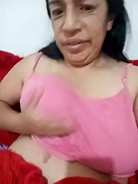 Snapshot of yaz_guzman chatting on December 2024 11:25:02 AM yaz guzman online show from December 2024 11:25:02 AM